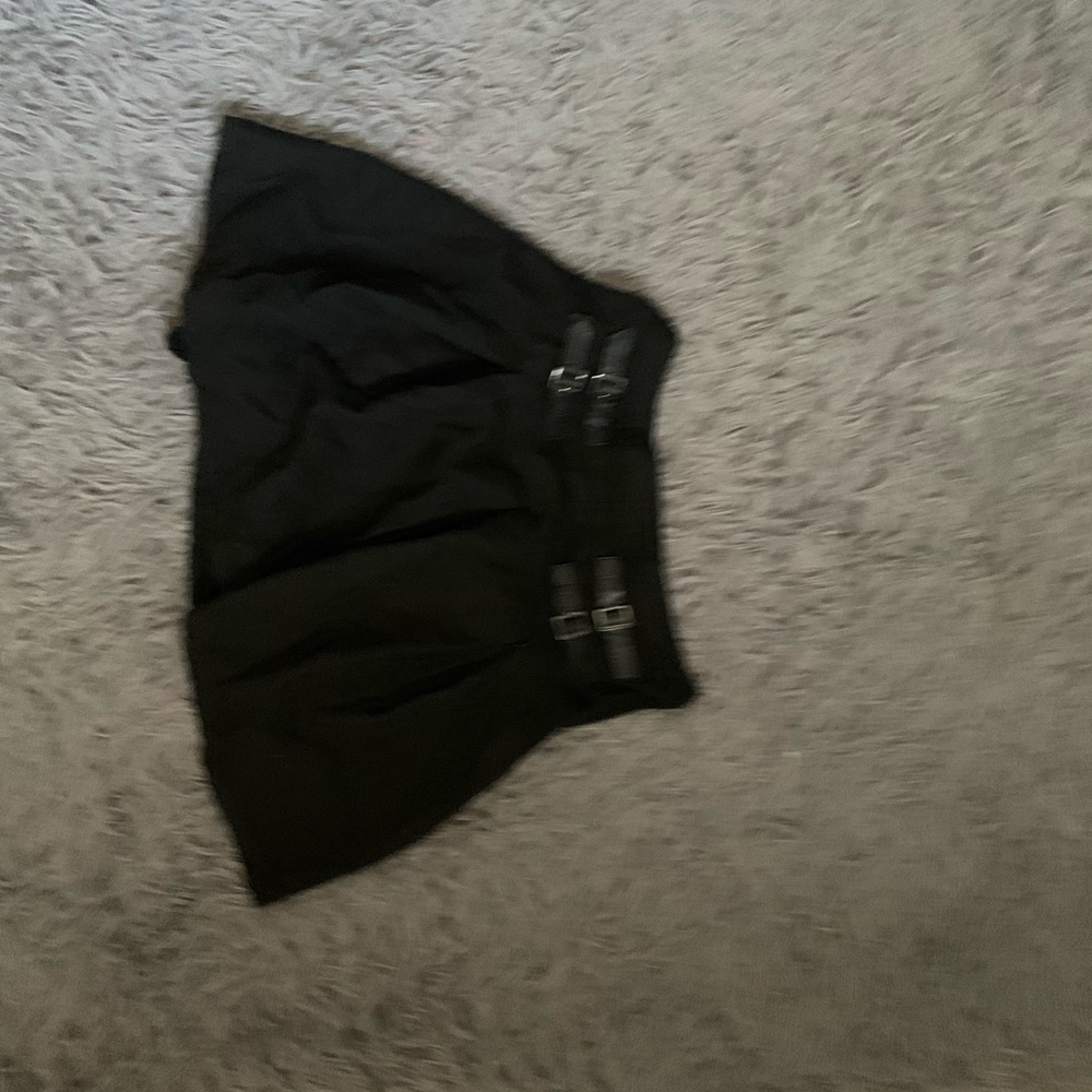 Black hot topic skirt